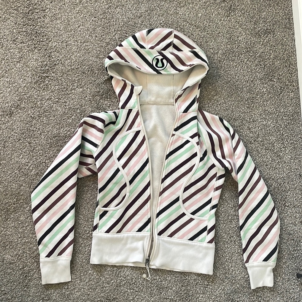 Lululemon zip up jacket